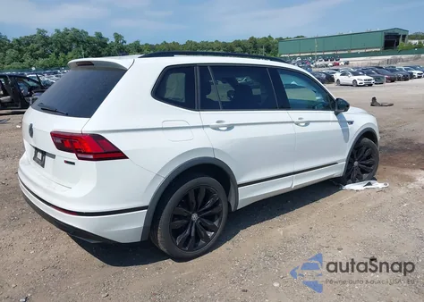 2021 Volkswagen Tiguan 2.0T Se/2.0T Se R-Line Black/2.0T Sel z USA, uszkodzony, nr VIN 3VV2B7AX7MM071031